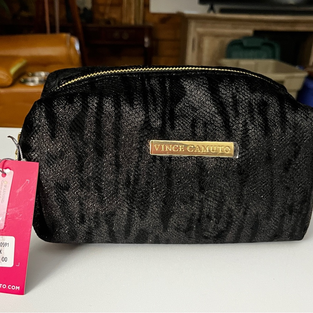 Vince Camuto Black snake print Cosmetic Case Gold Accents NWT 8” x 4 1/2” x 4”.